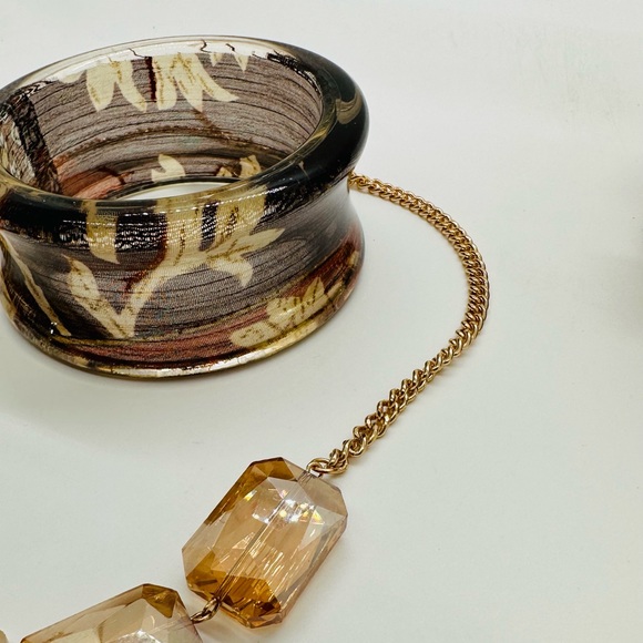 Wide Bracelet & Crystal Necklace Set - Picture 14 of 16